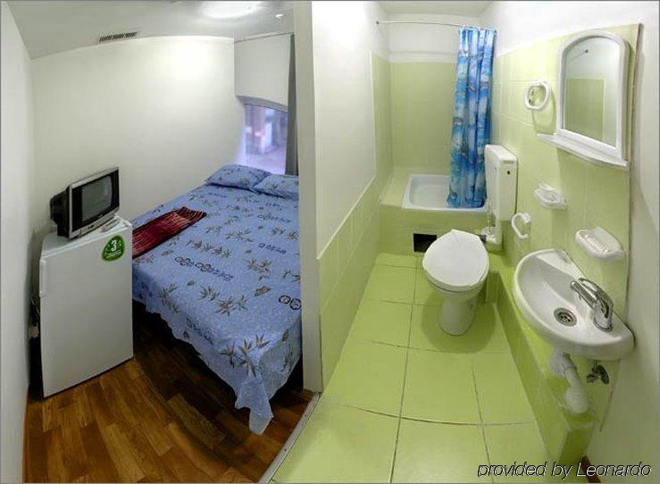 אודסה Tokyo Star Economy Hotel מראה חיצוני תמונה